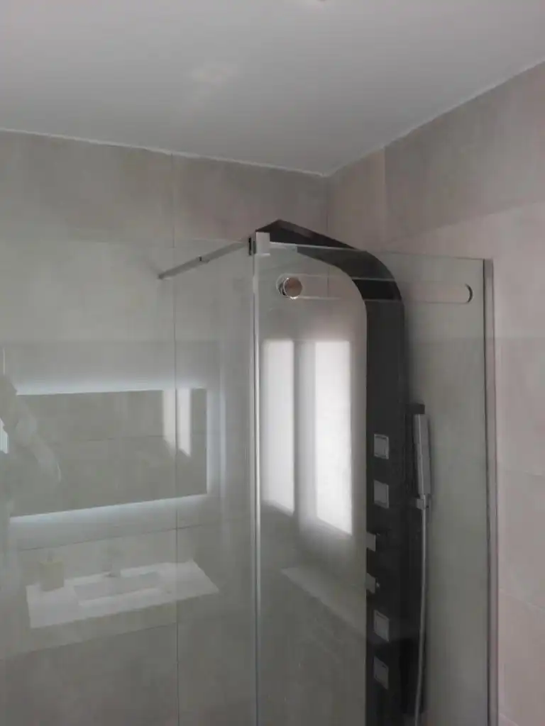 Bathroom of Attic for sale in Barcelona  with Air Conditioner and Terrace