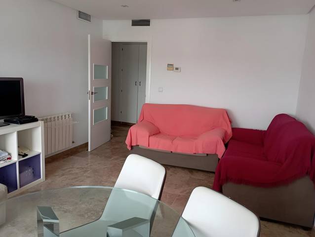 Piso en Alquiler en Calle Calle Cadiar 5, granada en Rosaleda - Juventud