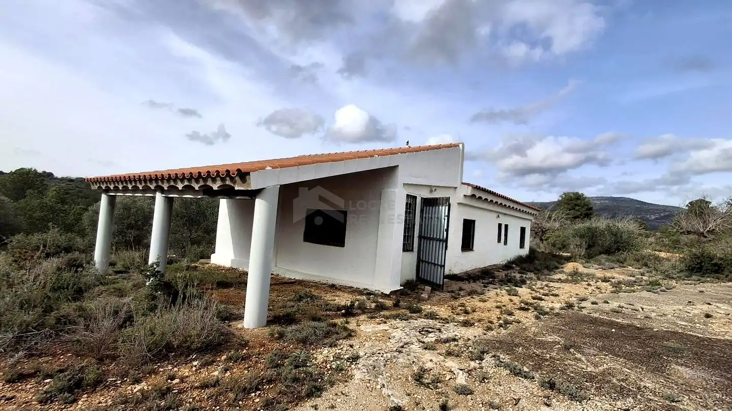 Country homes for sale in PLA FORNS, Benlloc