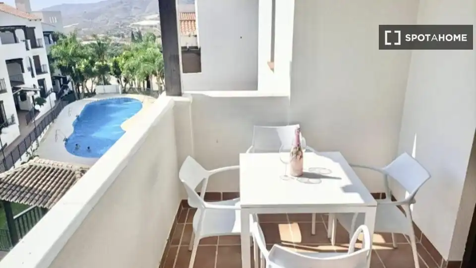 Terraza de Apartamento para compartir en Ítrabo con Aire acondicionado, Terraza y Amueblado