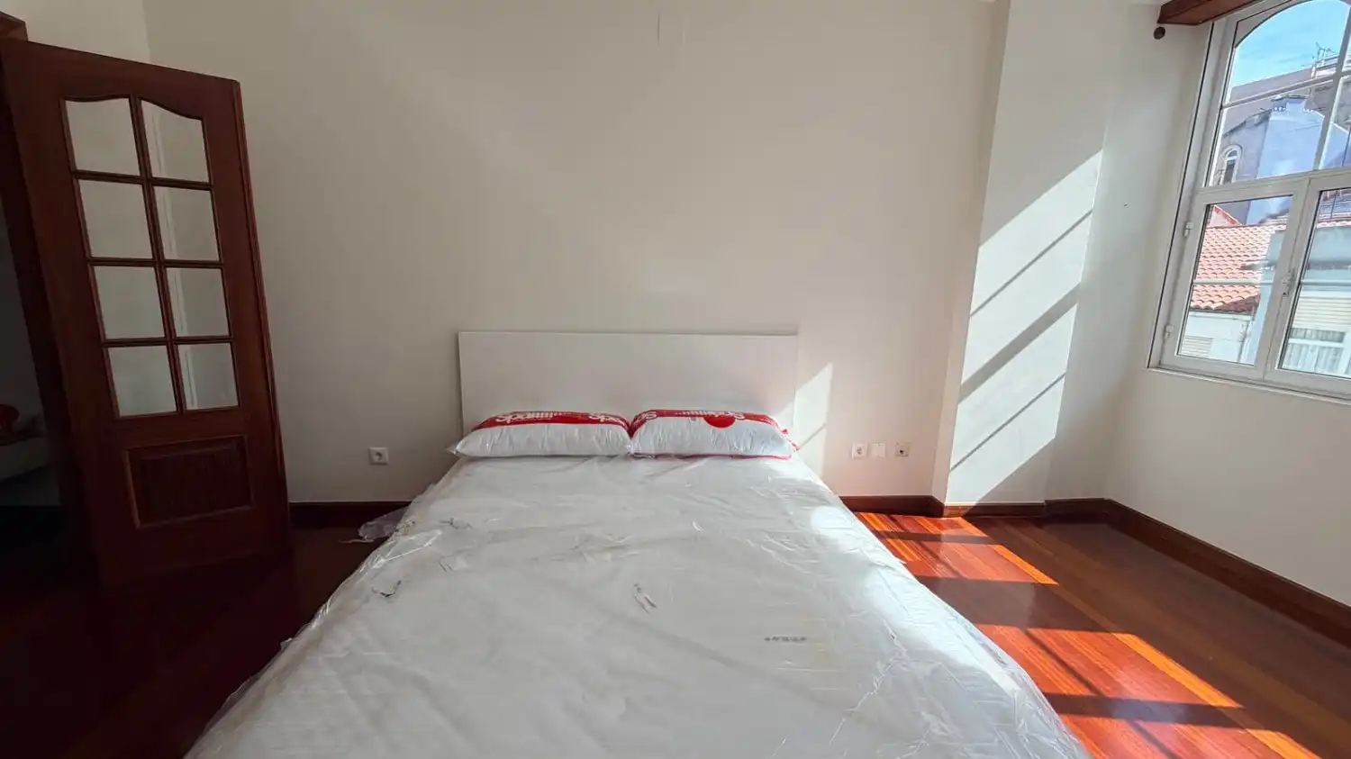 Dormitori de Pis de lloguer en Ferrol amb Moblat i Internet