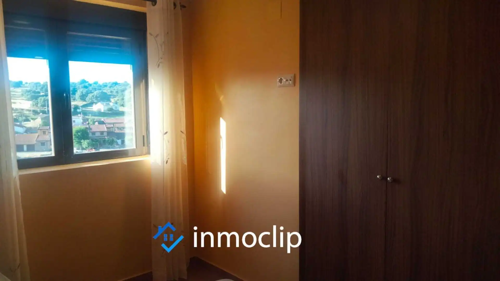 Bedroom of Buildings for sale in Puente del Congosto