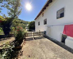 Vista exterior de Casa o xalet en venda en Fresneña amb Terrassa