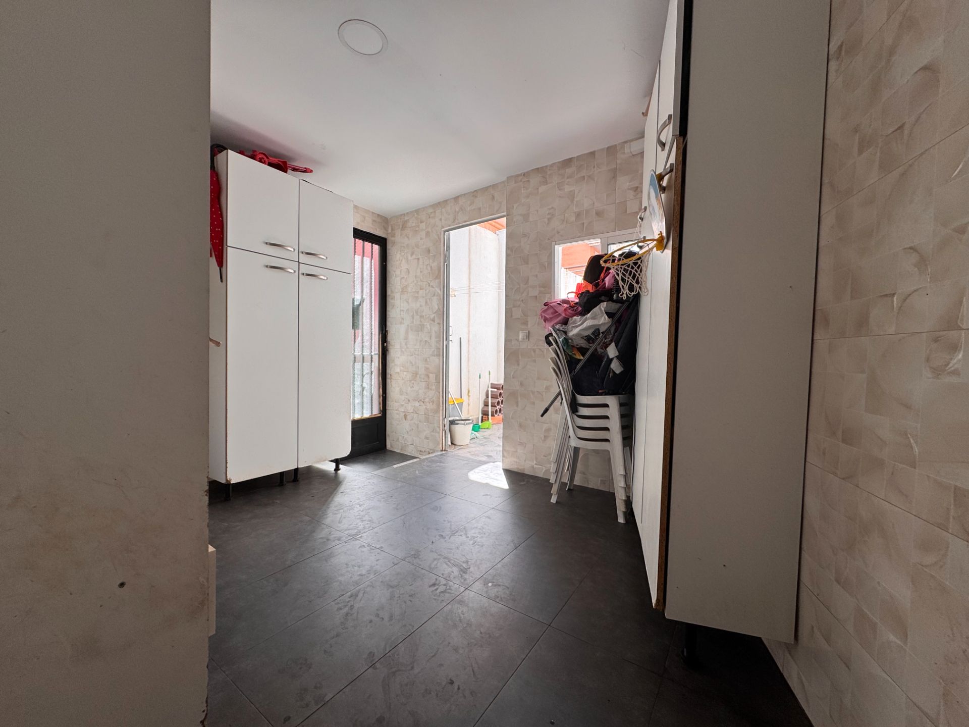 Casa adosada en venta en Castellón de la Plana / Castelló de la Plana con Aire acondicionado, Terraza y Trastero