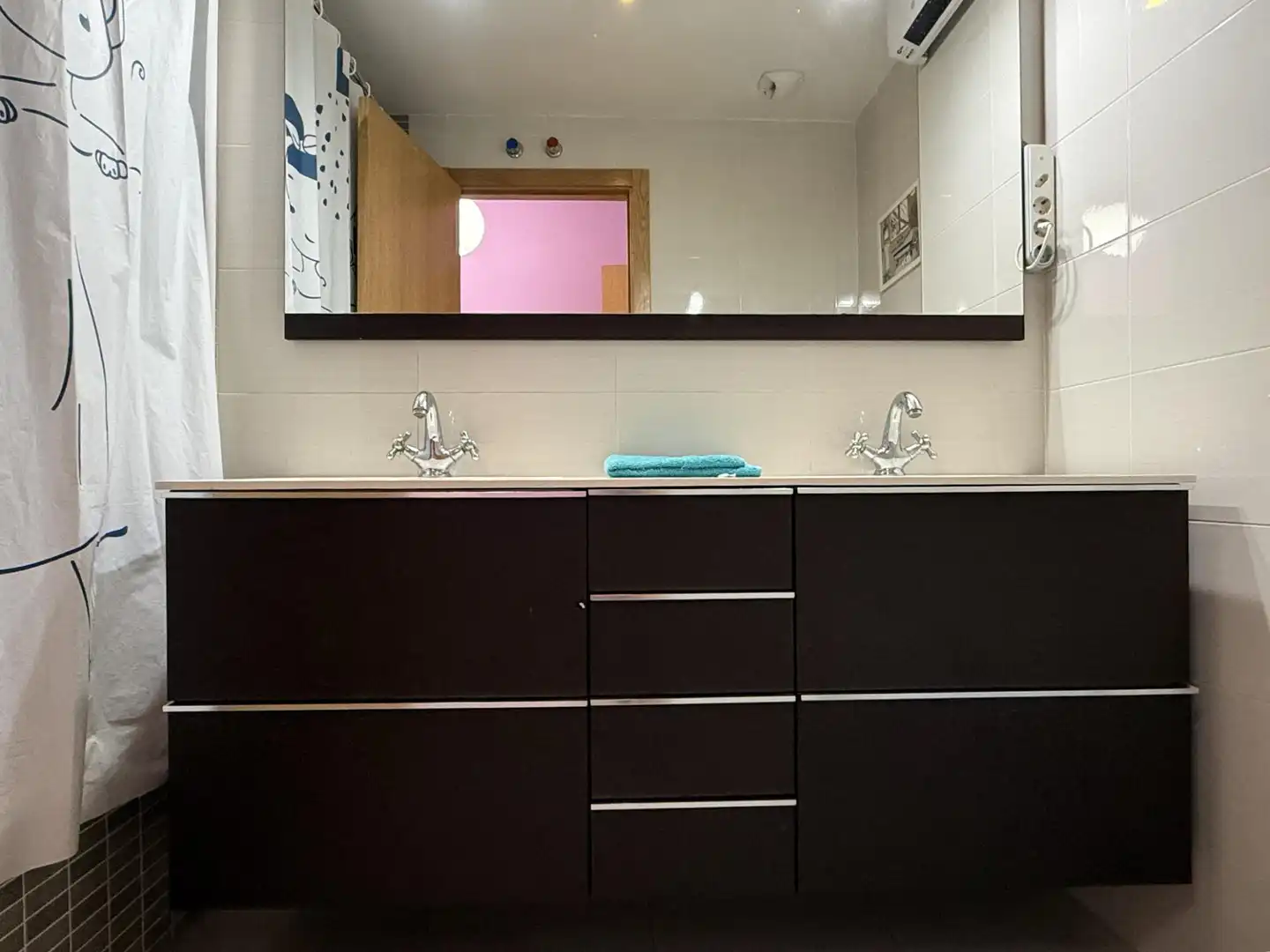 Bathroom of Flat for sale in Guadalajara  with Air Conditioner, Heating and Terrace