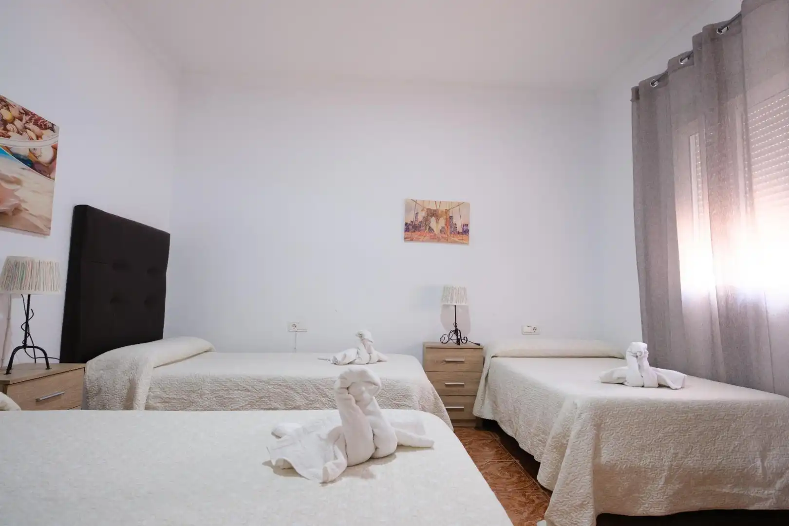 Dormitori de Casa adosada en venda en Teba amb Aire condicionat, Jardí privat i Piscina