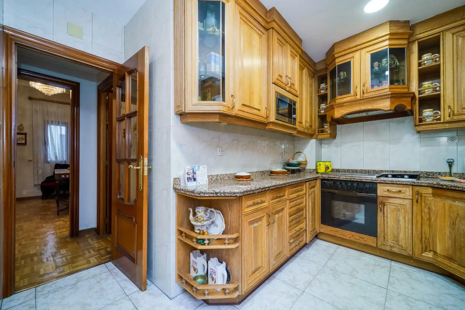 Cocina de Piso en venta en Madrid con Calefacción y Parquet