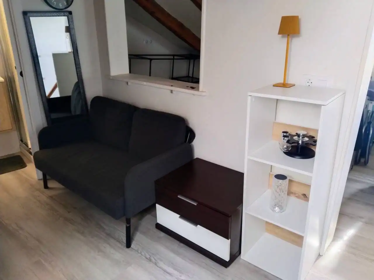Living room of Apartments for rent in Burgos  with Heating, Parquet flooring and Furnished