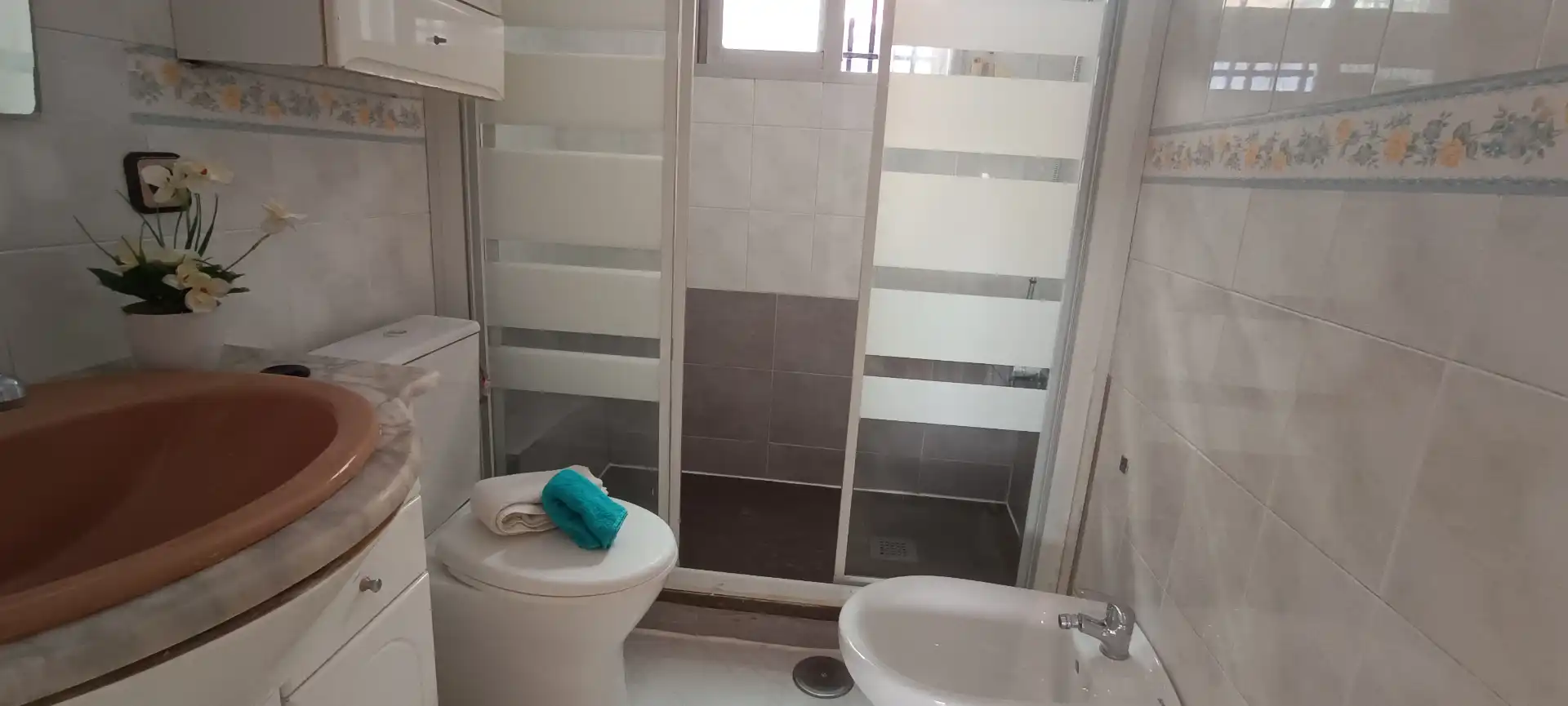 Badezimmer von Wohnung zum Verkauf in Arganda del Rey mit Heizung und Balkon