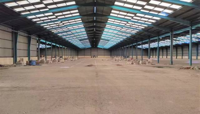 Nave industrial en Venta en Industrial Sector III en Lucena del Cid