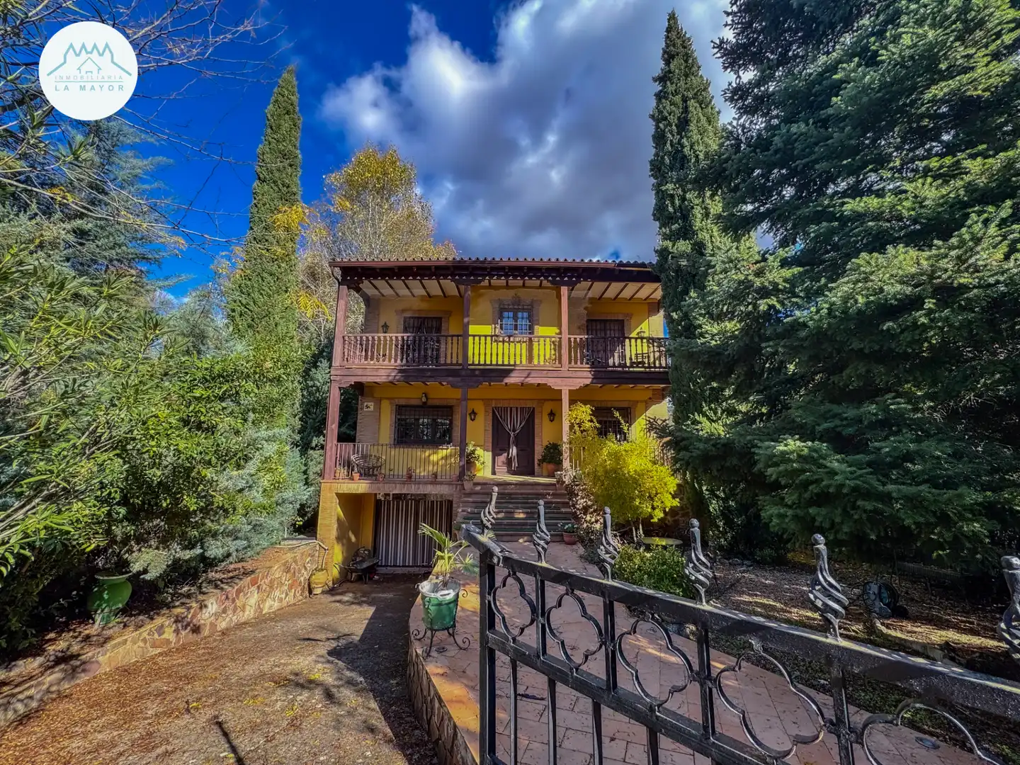 Vista exterior de Casa o chalet en venta en Piedrabuena con Calefacción, Jardín privado y Terraza
