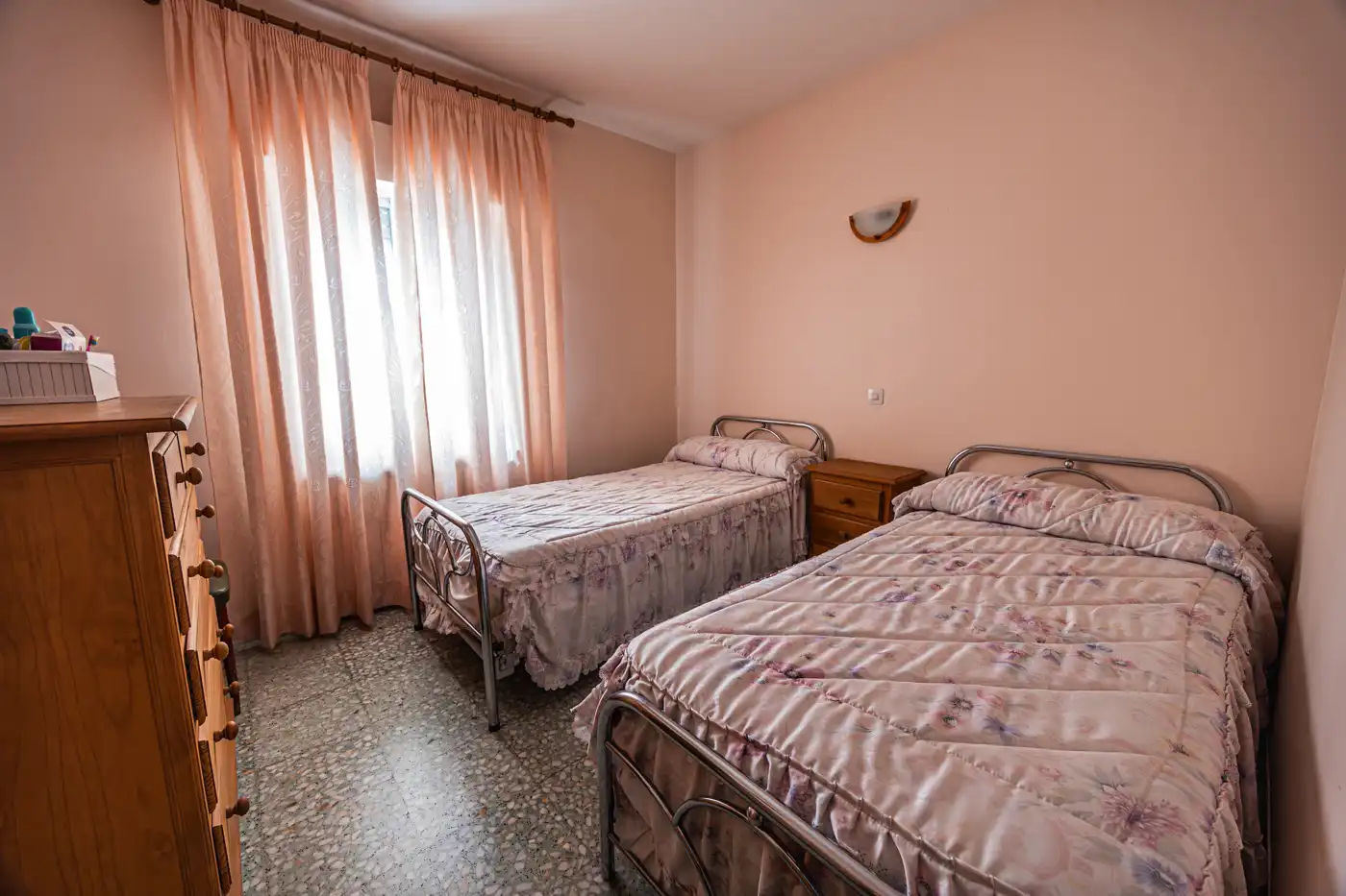 Dormitori de Casa o xalet en venda en Estremera amb Calefacció, Jardí privat i Piscina