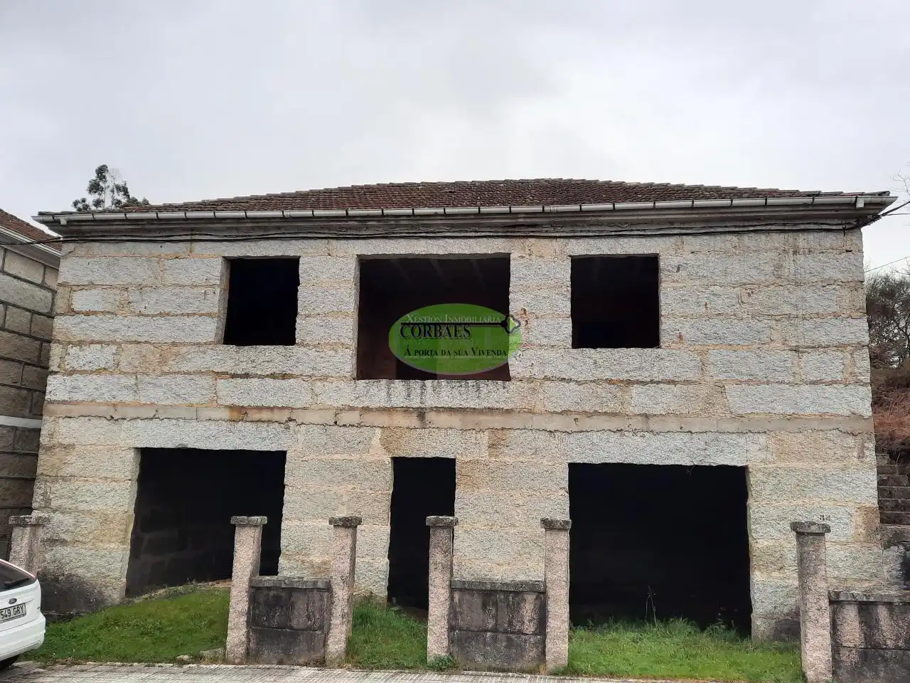 Vista exterior de Casa o xalet en venda en Muíños amb Jardí privat