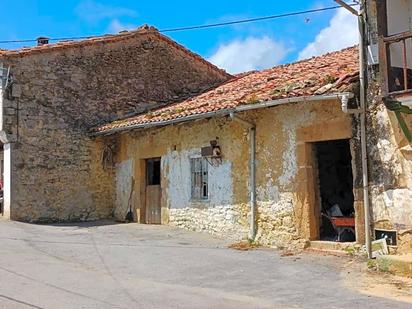 Vista exterior de Finca rústica en venda en Herrerías amb Terrassa