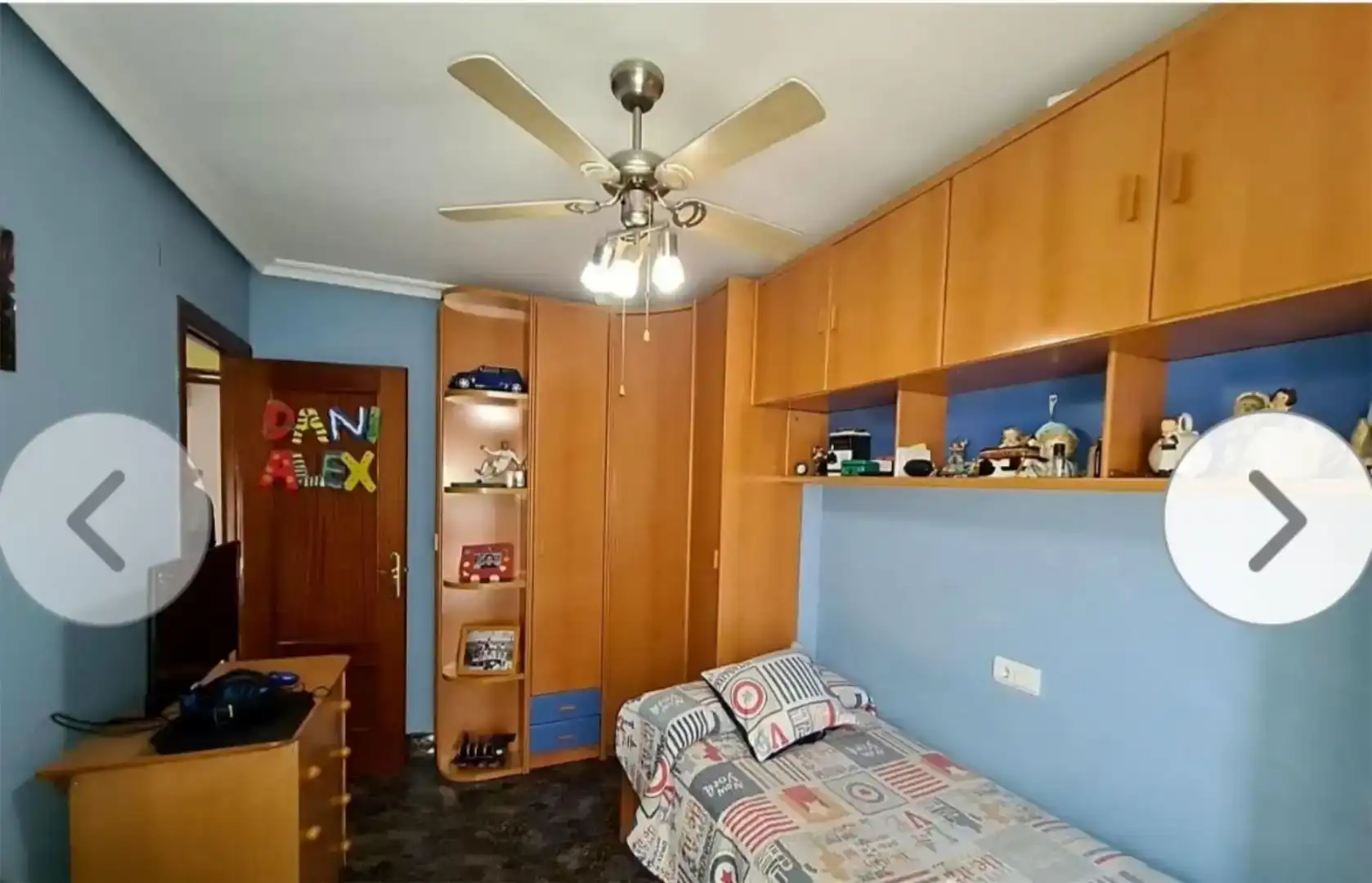 Dormitori de Dúplex en venda en Linares