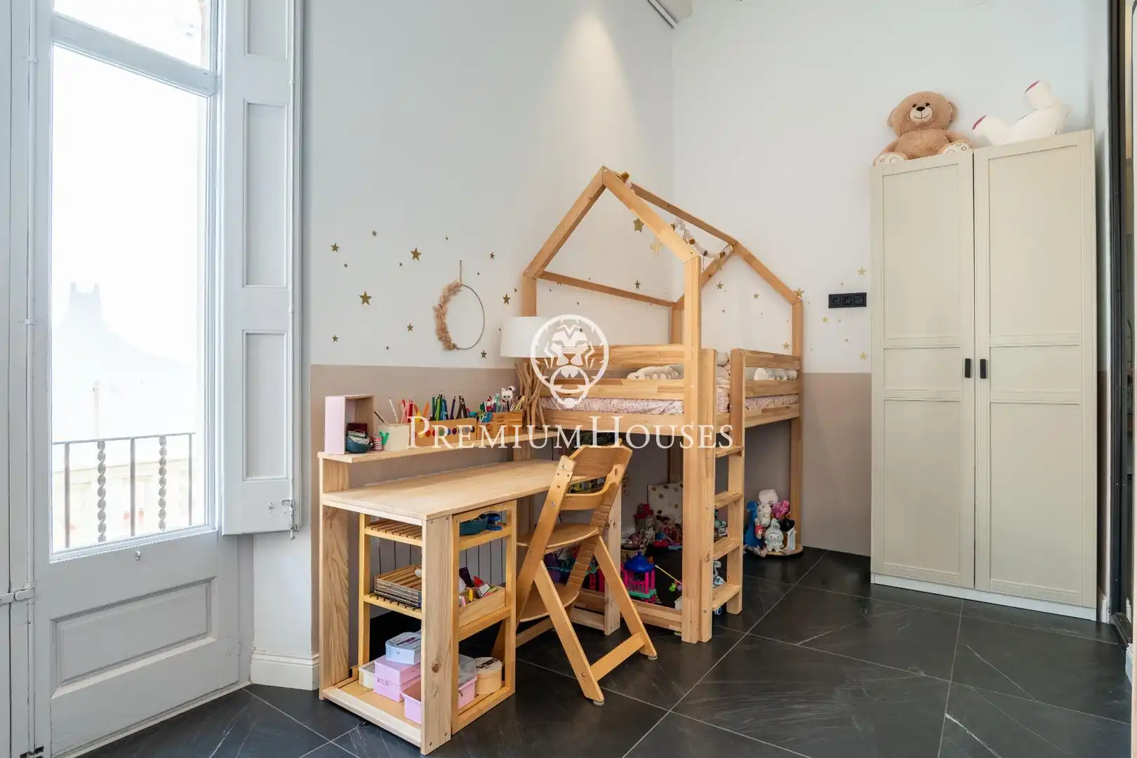 Bedroom of Flat for sale in Vilanova i la Geltrú  with Air Conditioner, Heating and Terrace