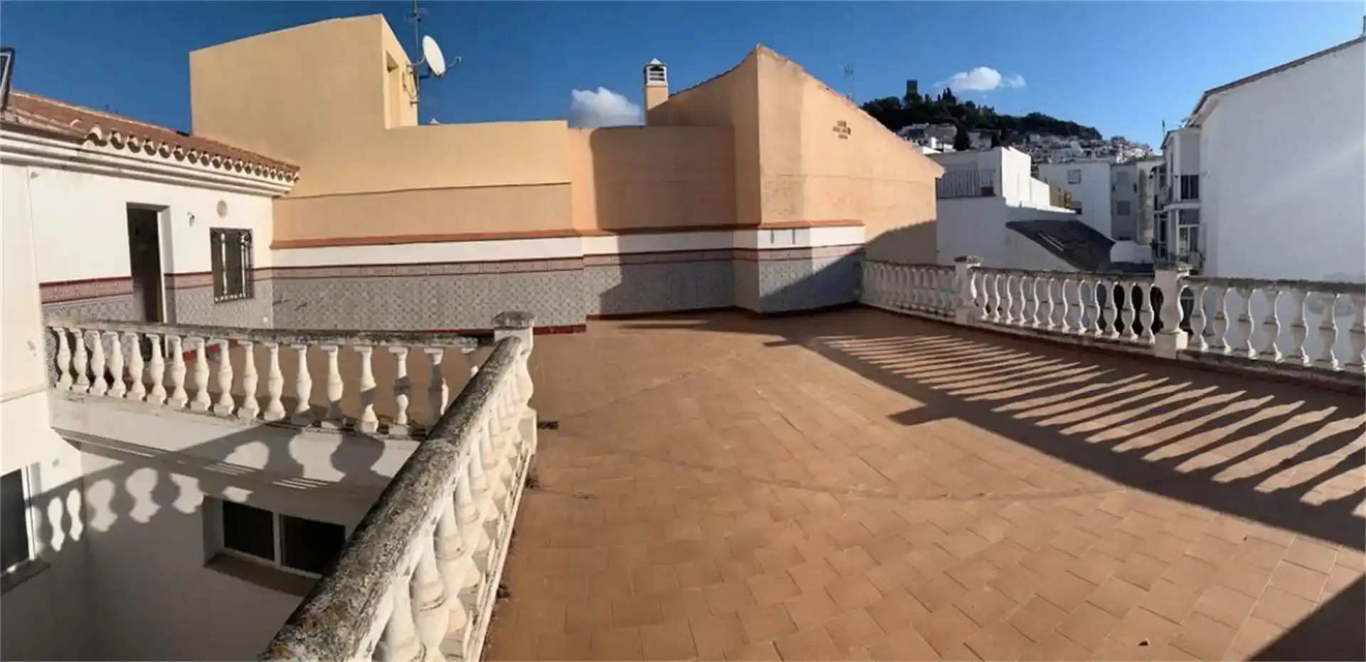 Terrassa de Casa o xalet en venda en Vélez-Málaga amb Balcó
