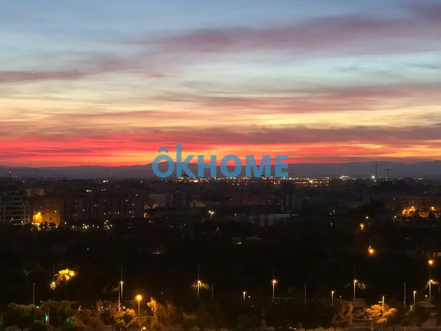 Vista exterior de Piso de alquiler en Valencia con Aire acondicionado, Jardín privado y Terraza