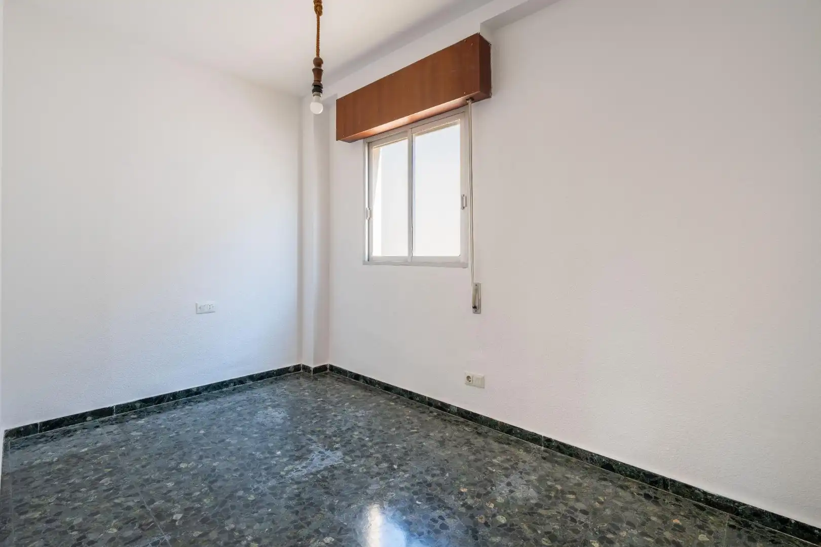 Schlafzimmer von Wohnung zum Verkauf in Almería mit Klimaanlage, Heizung und Balkon