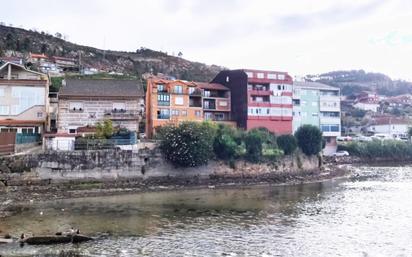 Außenansicht von Wohnung zum verkauf in Moaña mit Terrasse