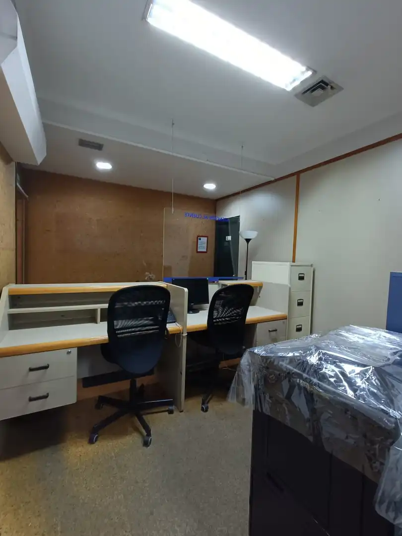 Office space with lift to rent in Este - Alcosa- Torreblanca, imagen 2