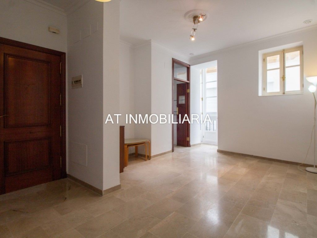 Flat for sale in  Cádiz Capital