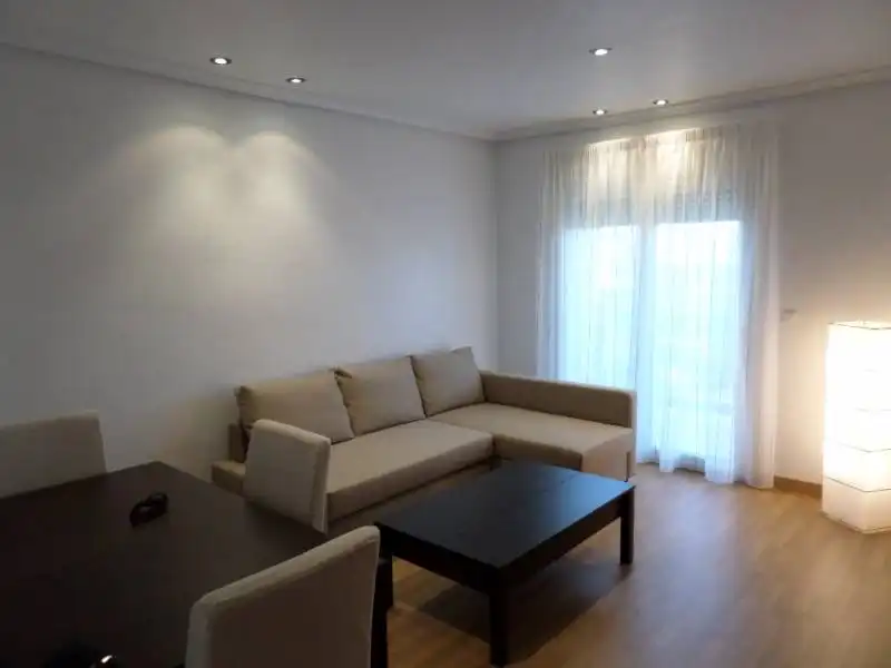 Sala de estar de Apartamento de alquiler en  Murcia Capital con Aire acondicionado, Terraza y Amueblado