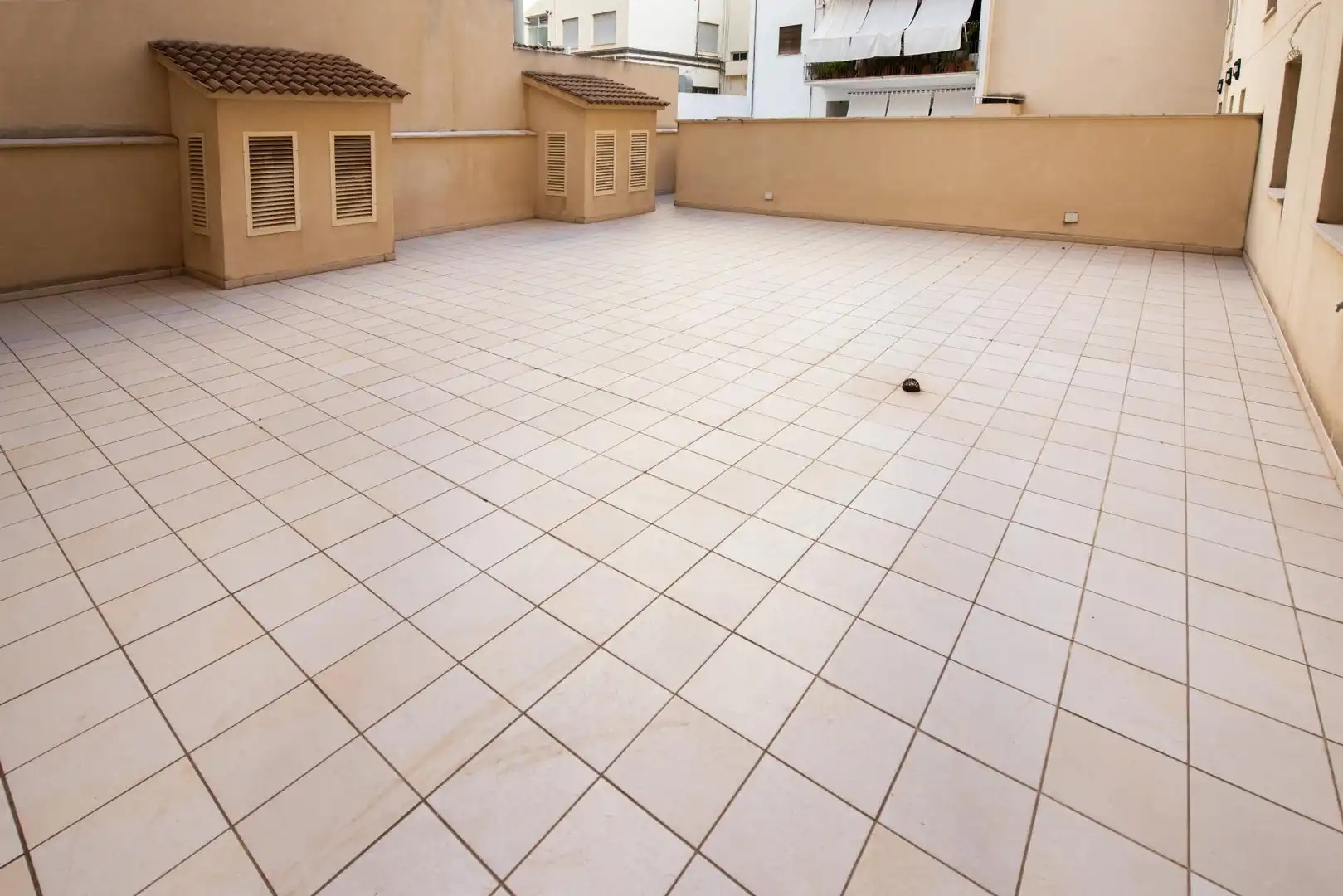 Piso con terraza en venta en Calle Baró de Pinopar 14, imagen 29