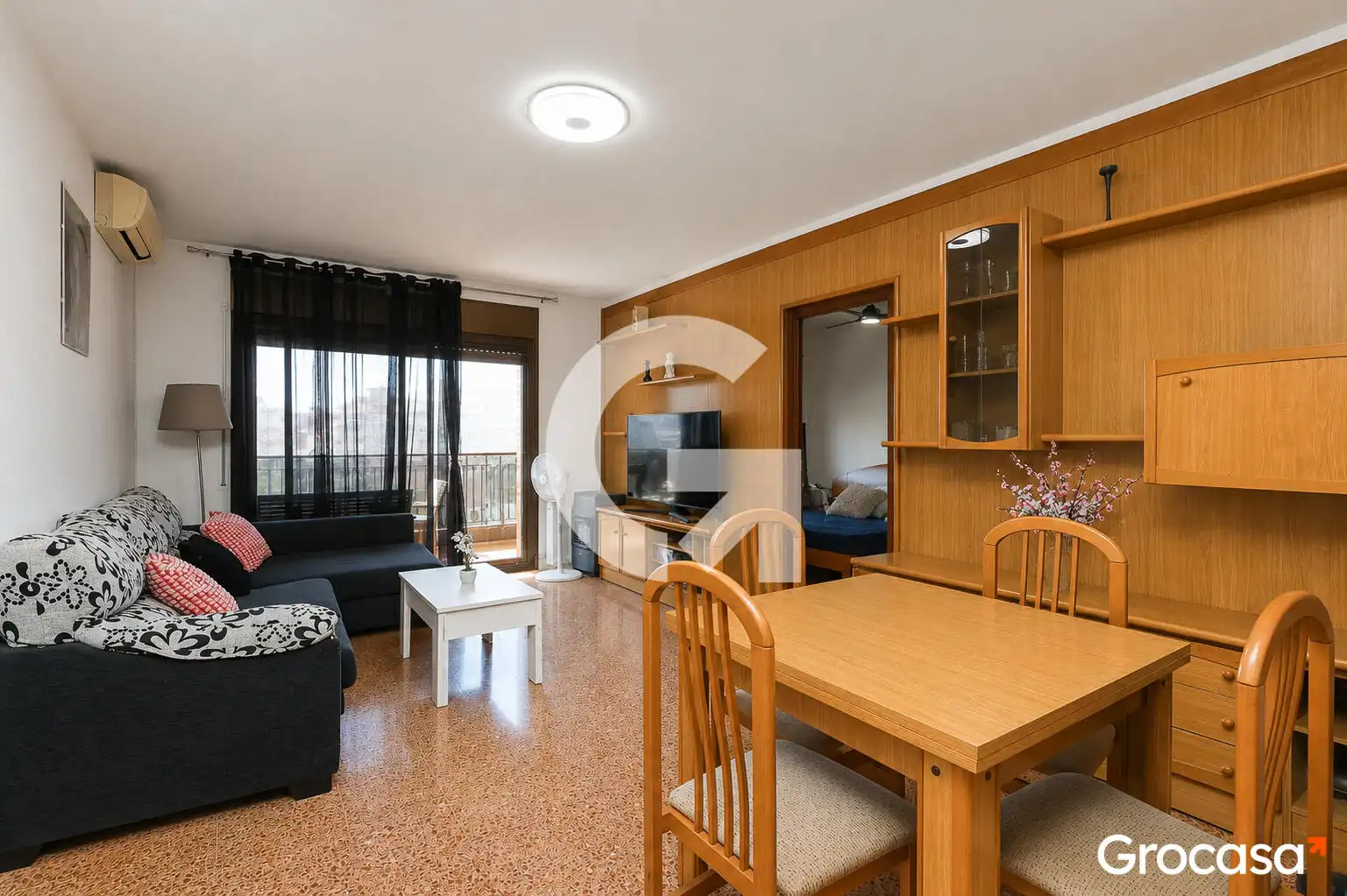 Living room of Flat for sale in El Prat de Llobregat  with Air Conditioner, Heating and Oven