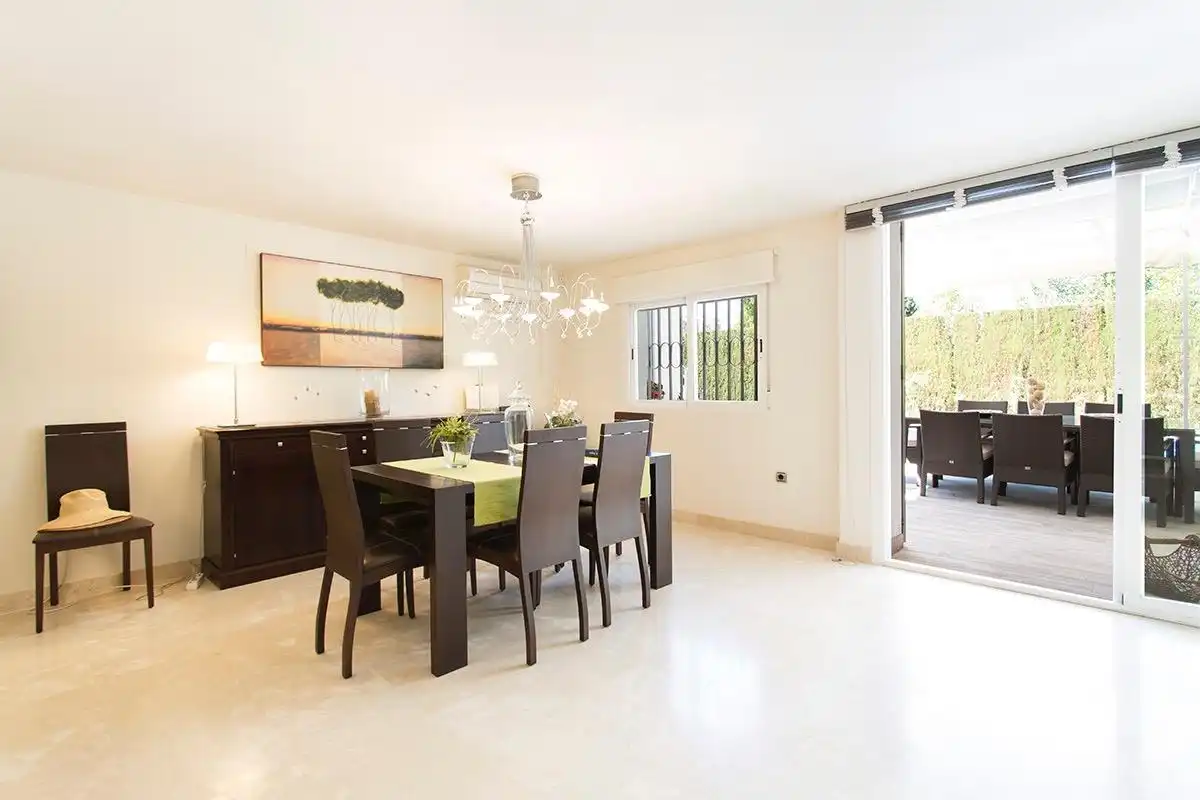 Chalet con piscina en venta en Genil, imagen 22