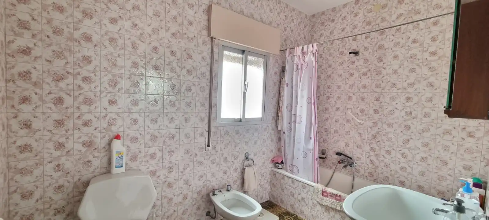 Bathroom of Country homes for sale in Carriches