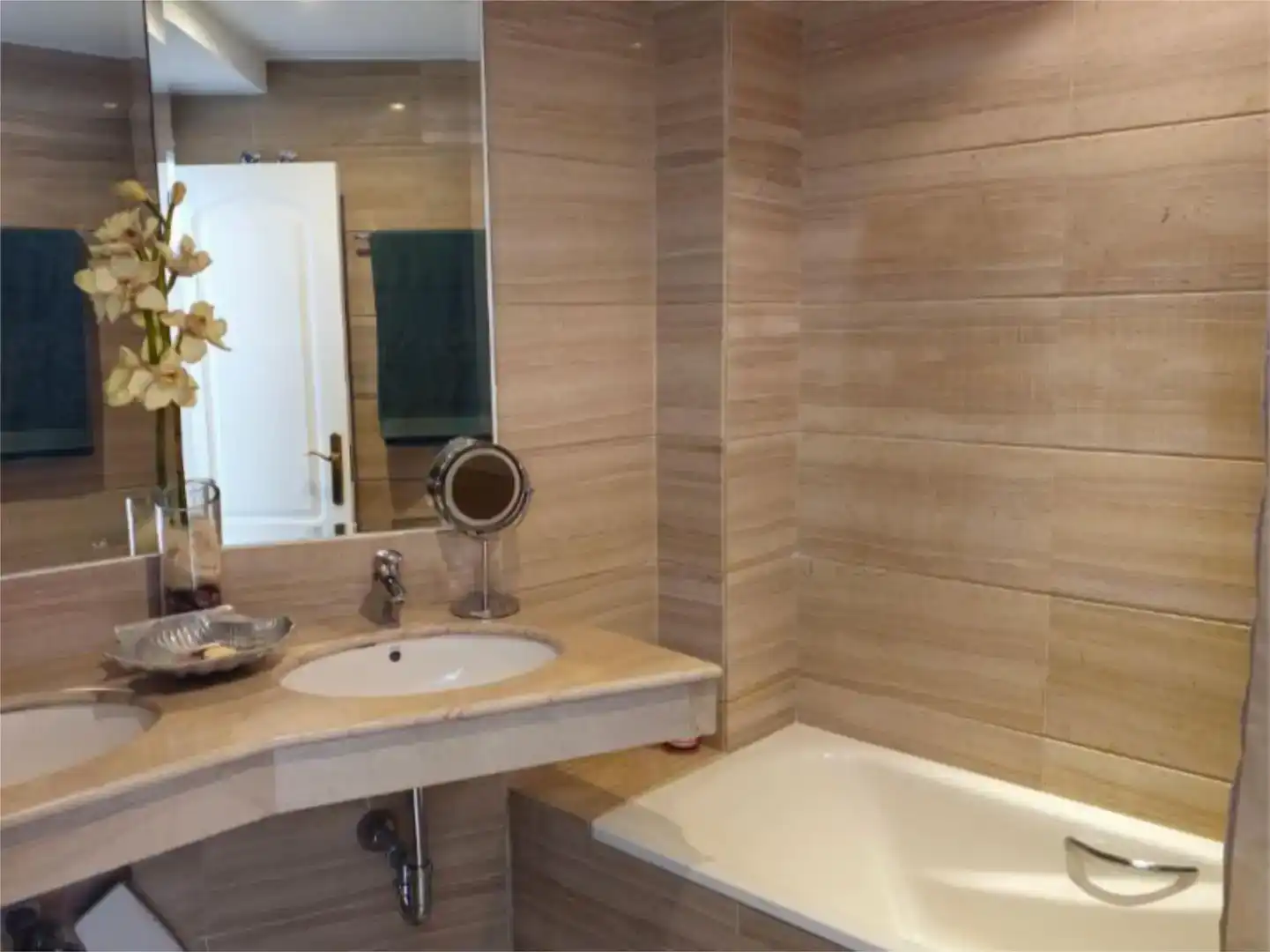 Bathroom of Flat for rent in Estepona Pueblo