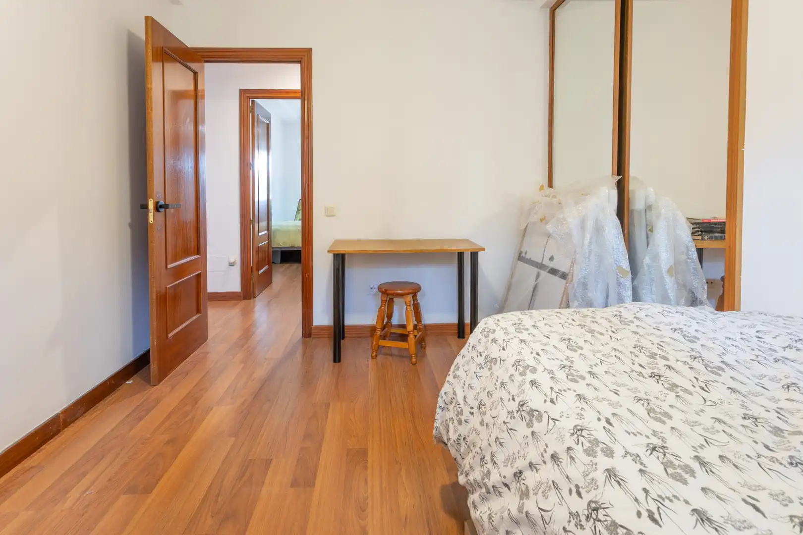 Bedroom of Houses for sale in Villanueva de la Cañada  with Air Conditioner, Heating and Private garden
