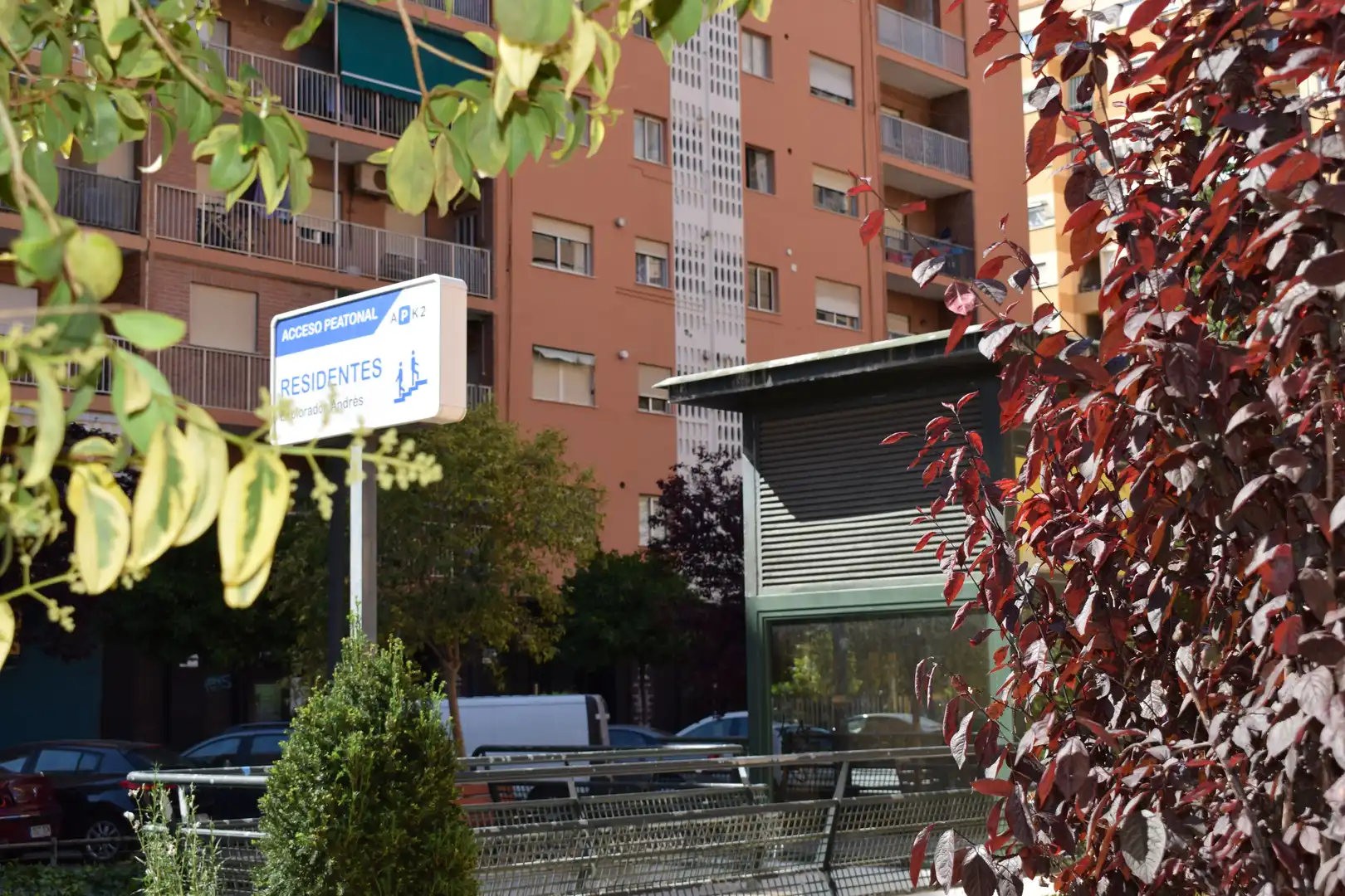 Vista exterior de Garatge en venda en Valencia