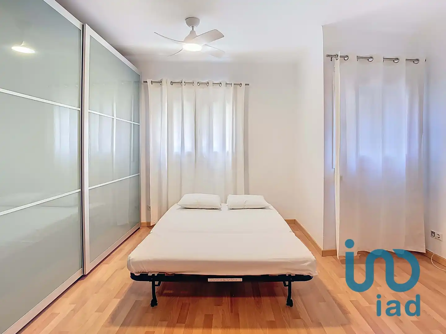 Bedroom of Flat for rent in L'Hospitalet de Llobregat