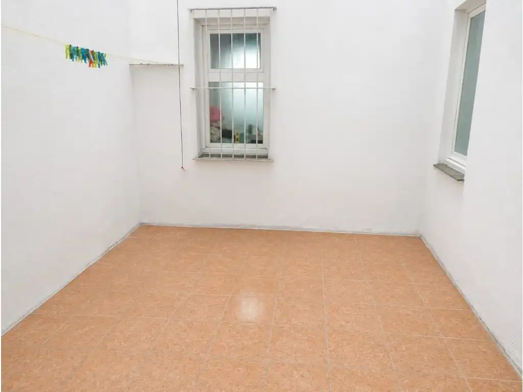 Flat for sale in Vilafranca del Penedès  with Air Conditioner, Heating and Oven