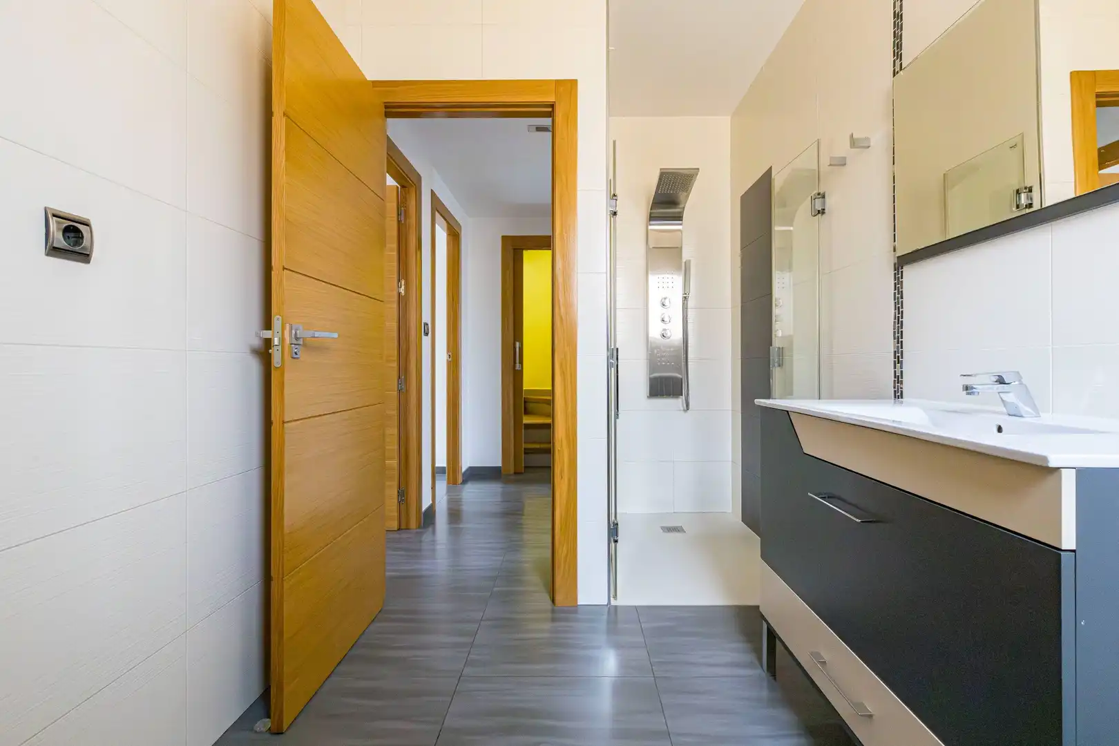 Casa adosada en venta en Murcia con Aire acondicionado, Terraza y Trastero