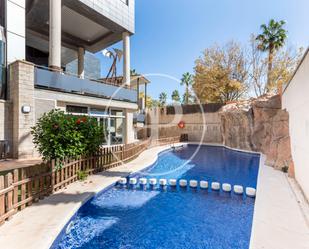 Piscina de Àtic en venda en  Valencia Capital amb Aire condicionat, Calefacció i Jardí privat