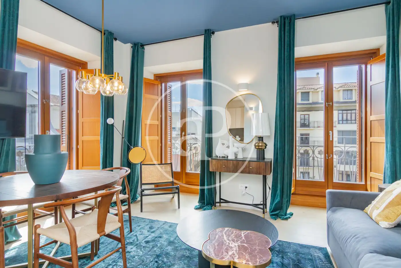 Flat for rent in C. de San Bernardo, Universidad - Malasaña