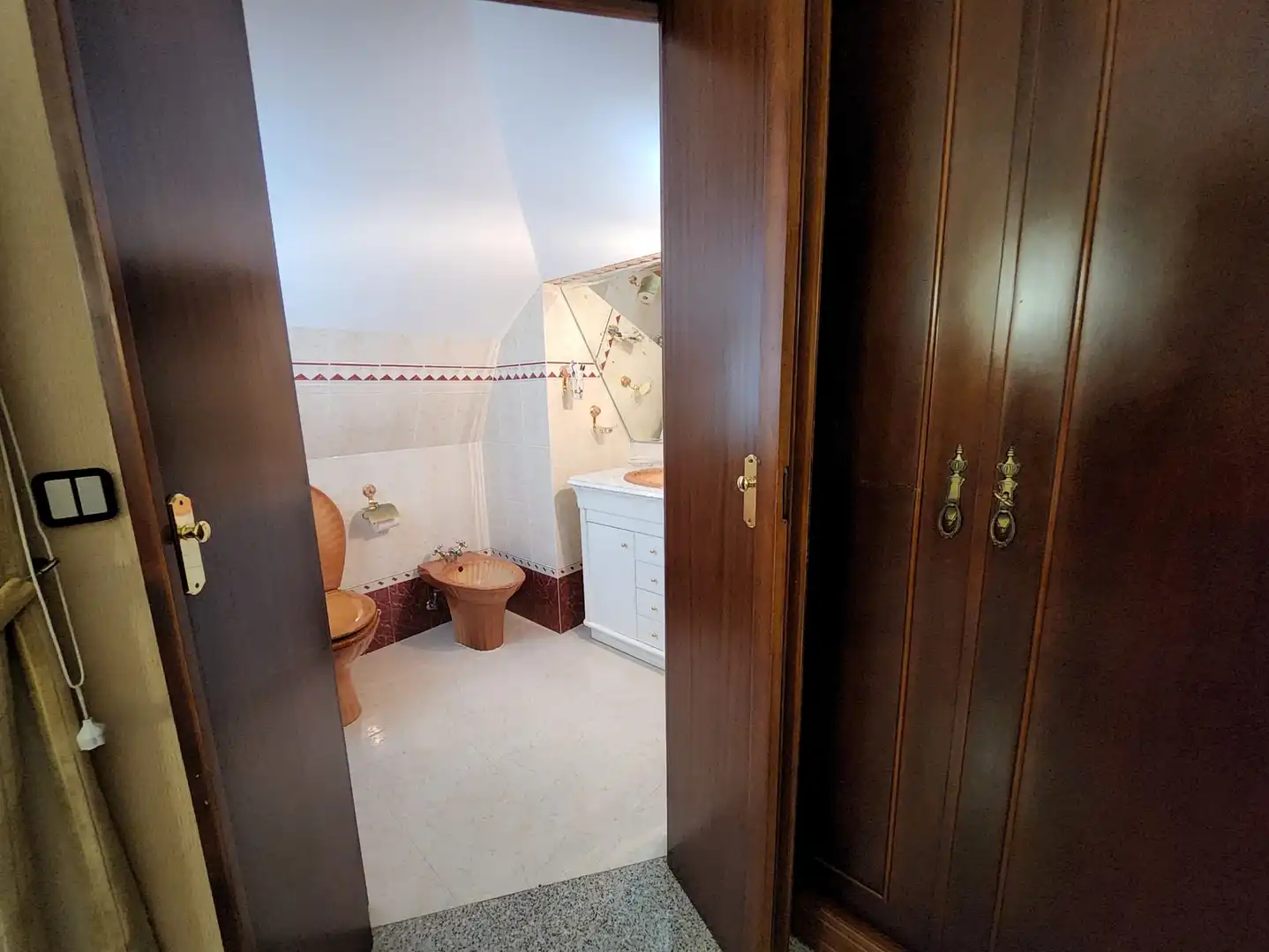 Bathroom of Houses for sale in San Vicente del Raspeig / Sant Vicent del Raspeig  with Storage room, Swimming Pool and Community pool
