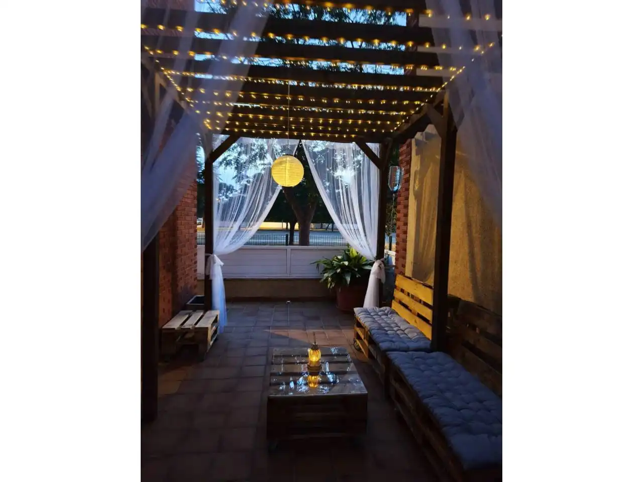 Terraza de Piso de alquiler en Cubelles con Aire acondicionado, Calefacción y Jardín privado