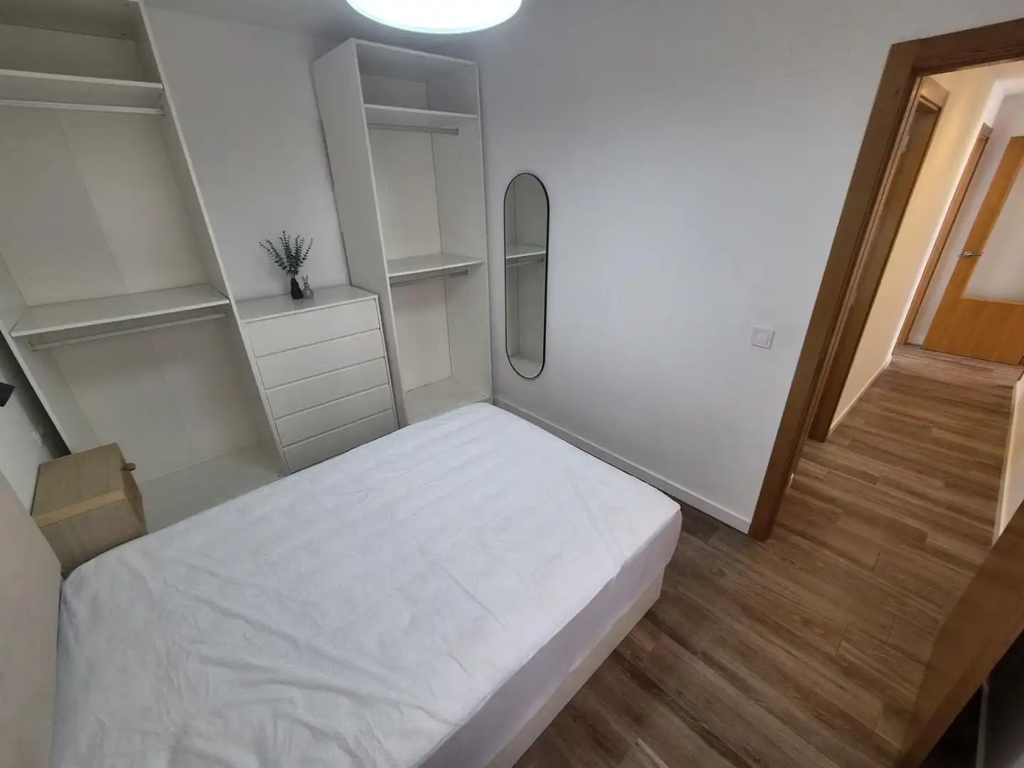 Schlafzimmer von Dachboden zur Miete in Almazora / Almassora mit Klimaanlage, Heizung und Terrasse