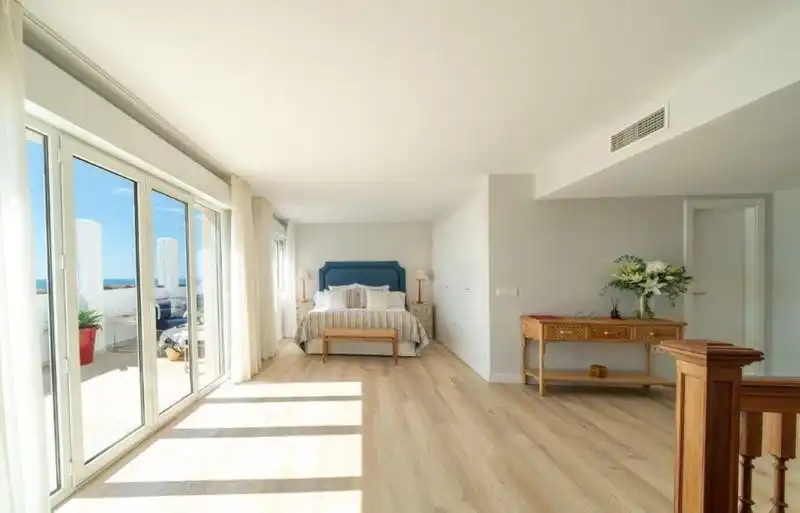 Penthouse mit Terrasse zur Miete in Nueva Andalucía, imagen 32