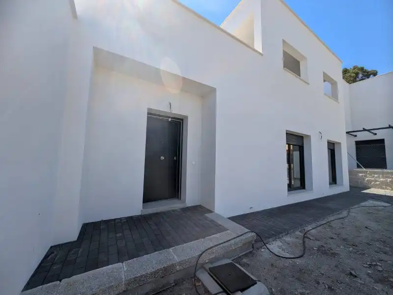 Vista exterior de Casa o xalet en venda en El Espinar amb Calefacció i Terrassa