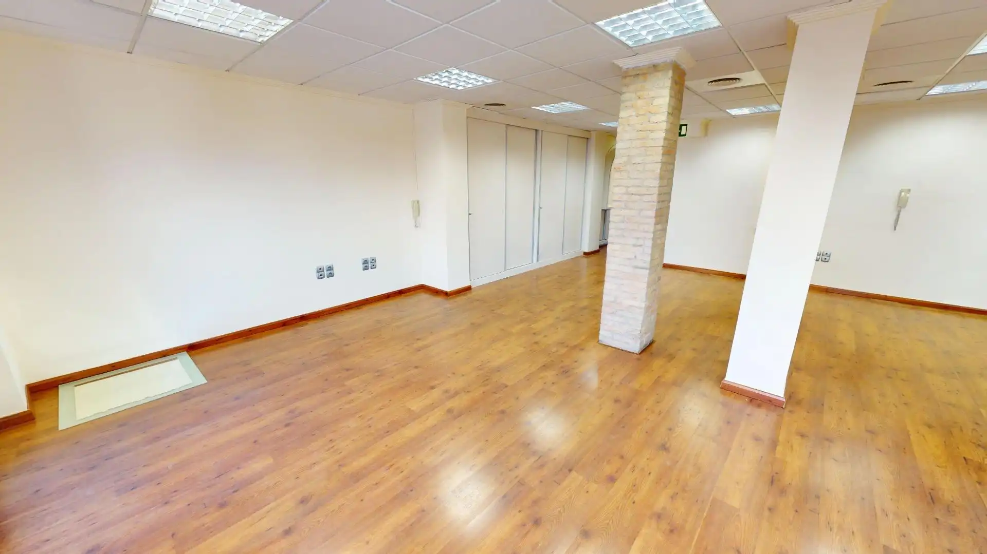 Büro zur Miete in Valencia mit Klimaanlage
