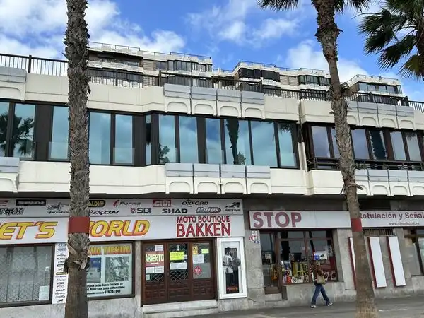 Vista exterior de Piso de alquiler en Las Palmas de Gran Canaria con Aire acondicionado, Calefacción y Horno