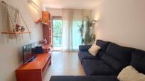 Living room of Flat for sale in Girona Capital  with Air Conditioner, Heating and Terrace