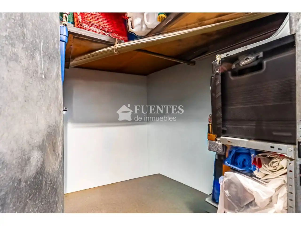 Apartments for sale in Alicante / Alacant  with Air Conditioner, Storage room and Community pool