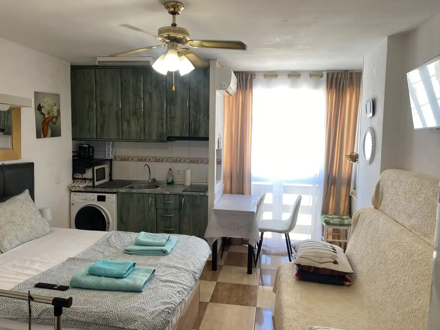 Estudio de alquiler en Benalmádena, Málaga