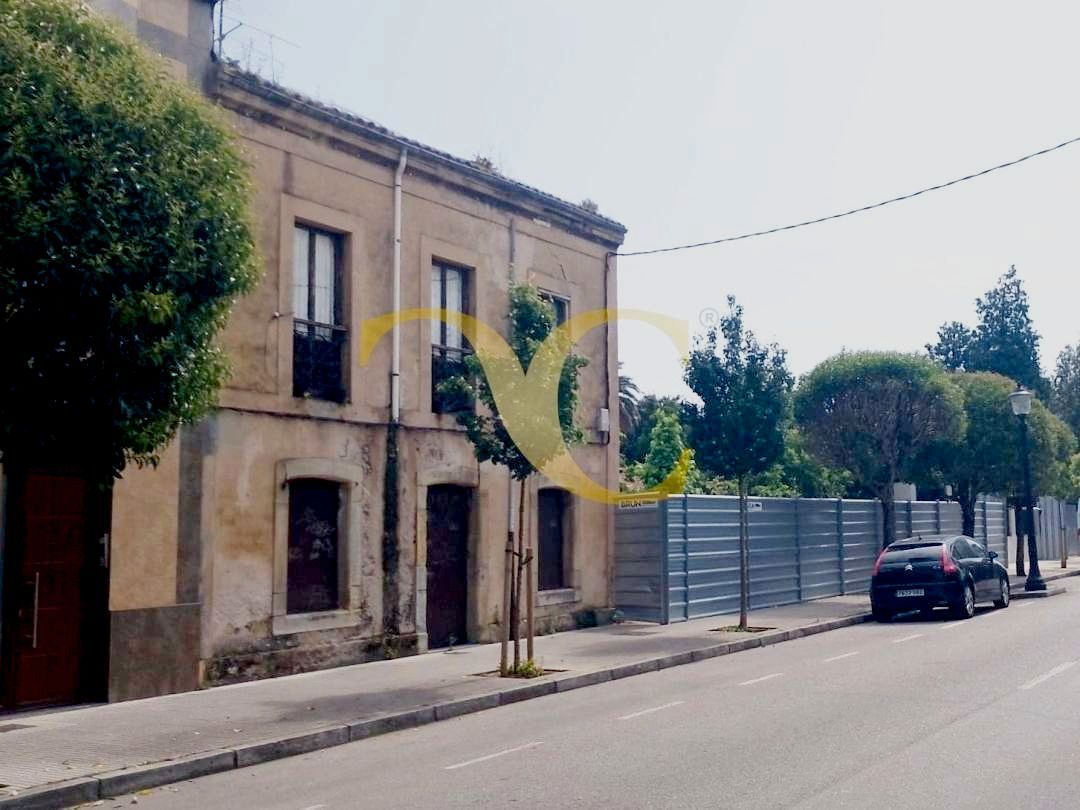 Exterior view of House or chalet for sale in Gijón 